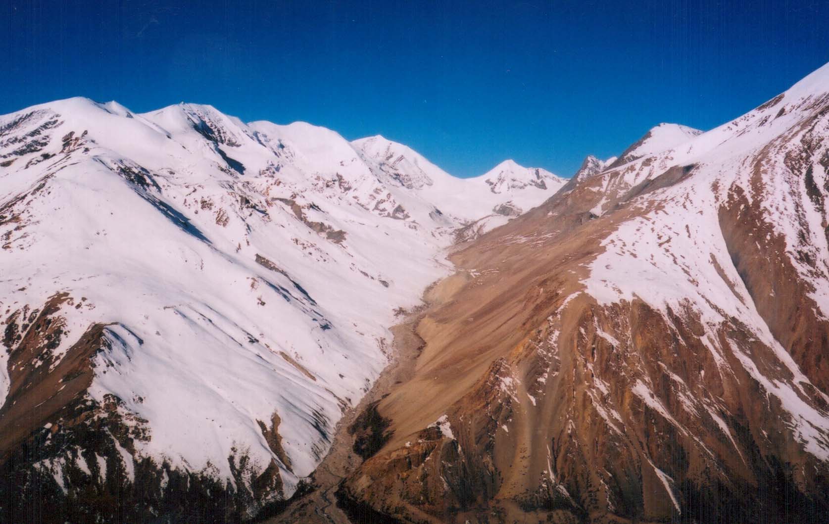 Dhaulagiri Circuit Trek